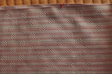 画像をギャラリービューアに読み込む, 銀色赤縞南風原花織着尺